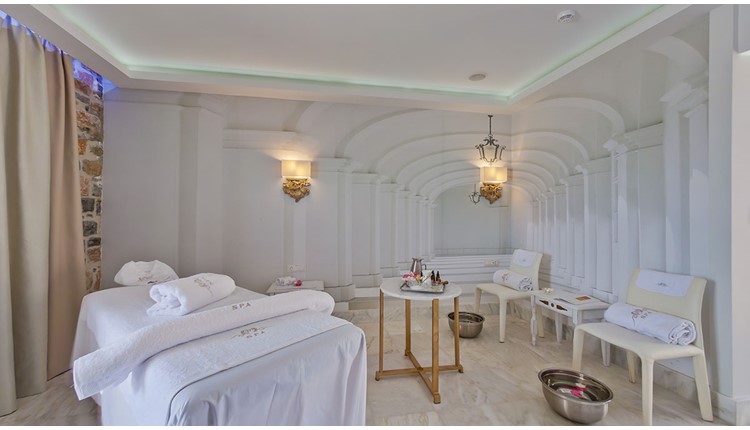 Royal Marmin Bay Boutique and Art Hotel , Крит